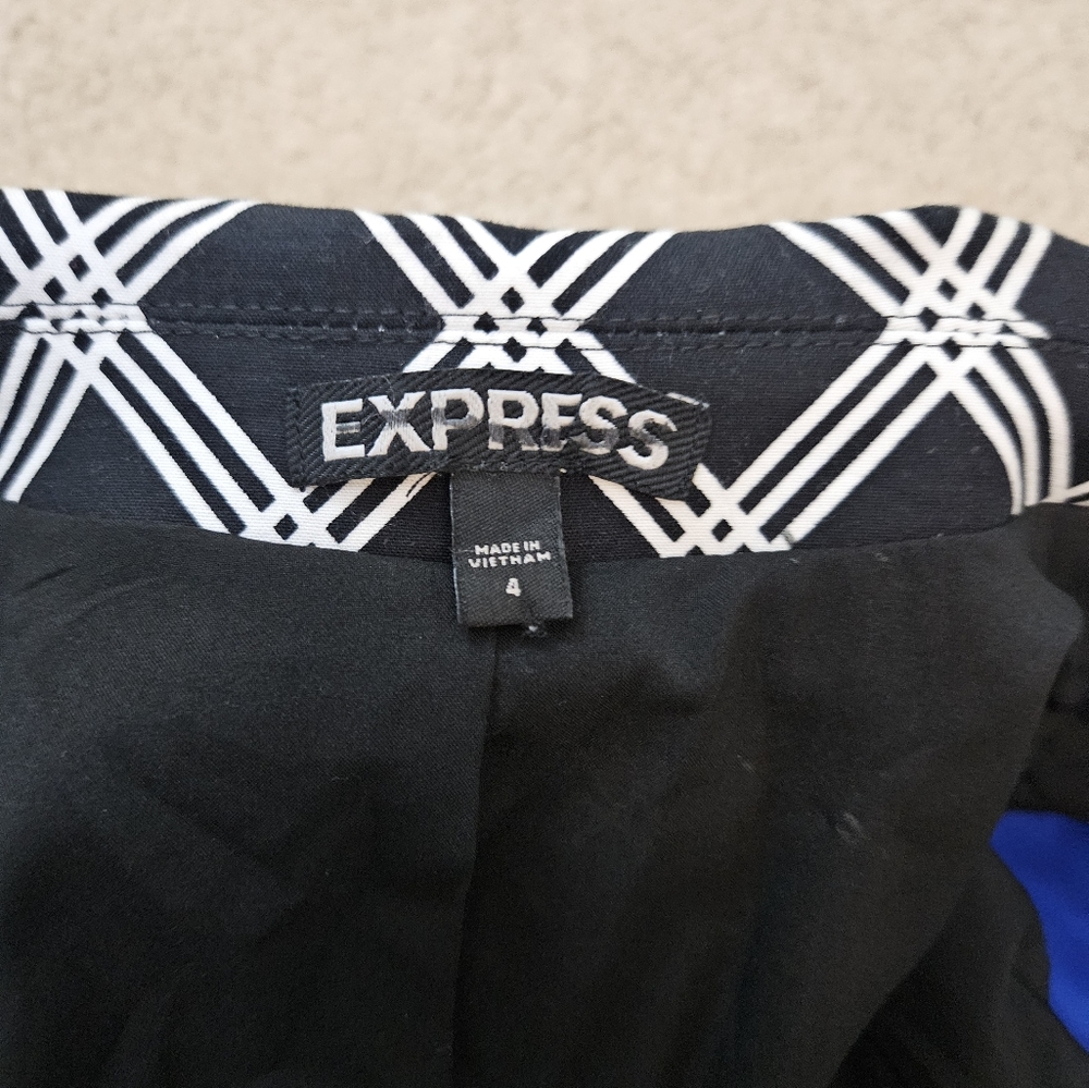 Express Black and White Blazer Women's Size 4 - Picture 6 of 12